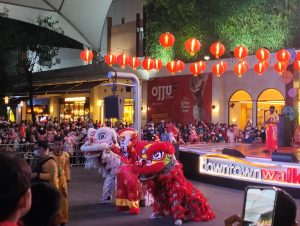 Semarak Imlek, SMB Gelar Event Oriental Fortune dan Atraksi Barongsai