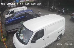 Nasabah Bank Lolos dari Sergapan Perampok di Bekasi Timur Rekaman CCTV percobaan perampokan nasabah bank di Bekasi Timur