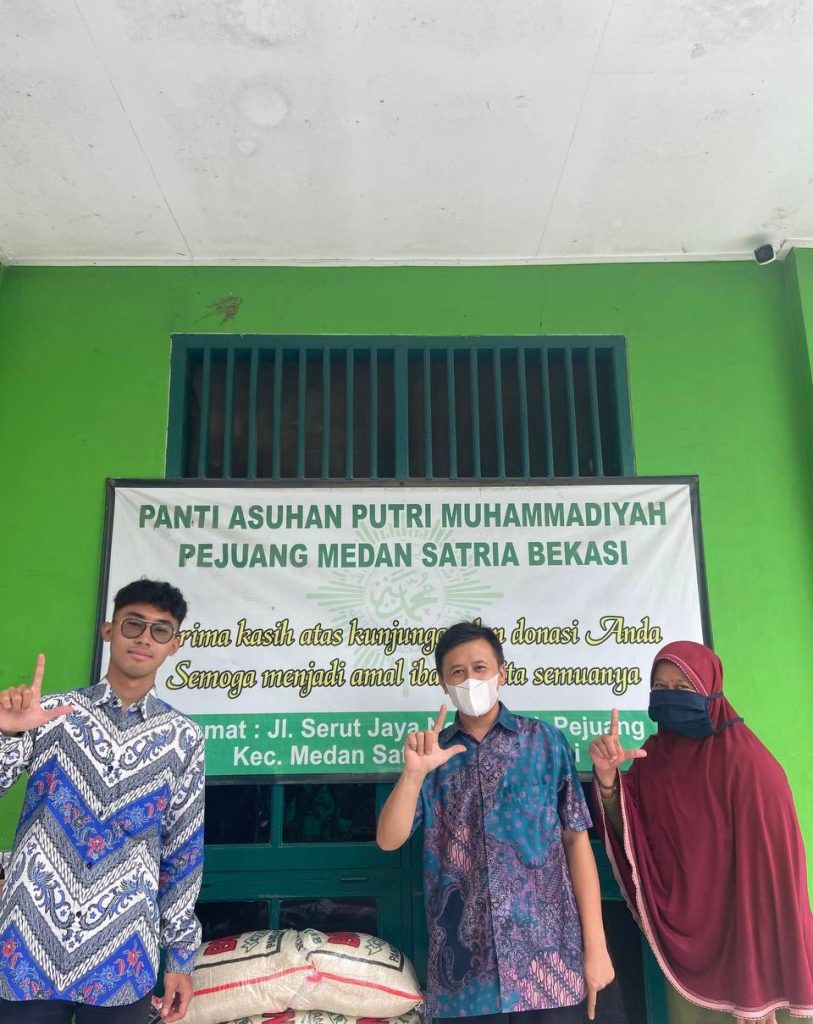 BPR Lestari Jabar Salurkan 100 Kg Beras ke Panti Asuhan