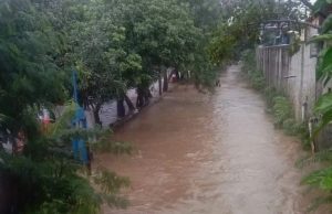 Seorang Anak Hanyut di Kali Cakung Bekasi Barat