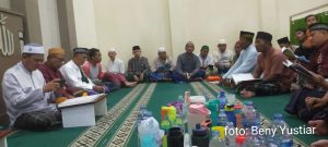 Merawat Tradisi, Warga Bekasi Gelar Malam Nisfu Syaban
