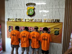 Lansia di Bekasi Timur Kena Sabetan Golok Pelaku Aksi Tawuran