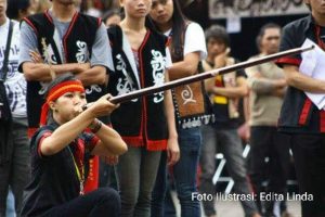 Warisan Budaya, Disbudpora Kab. Bekasi Gelar Perlombaan Olah Raga Tradisional