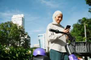 Layanan Kendaraan Listrik untuk Umum Hadir di Kawasan Jababeka Cikarang