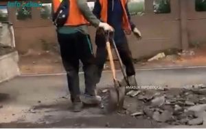 Netizen “Teriak” Jalan Berlubang di Kalimalang Akhirnya Ditambal