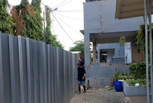 Jalan Rumah Warga di Bekasi Utara Dipagar Pemilik Lahan