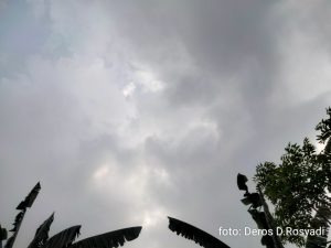 Cuaca Bekasi Lagi Tak Bersahabat, Ini Tips Biar Tubuh Tetap Fit