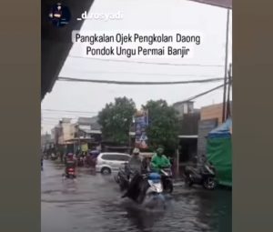 Banjir Kerap Melanda Perempatan Jalan Daong PUP Chandrabaga
