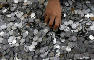 Waspada, Modus Tukar Uang Receh Dicampur Tanah Terjadi di Cikarang