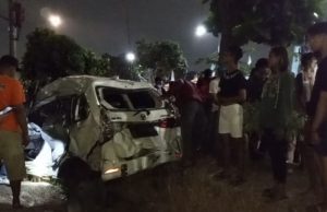 Ini Kronologi Mobil Ringsek ‘Diseruduk’ Kereta Api Perlintasan Bulak Kapal