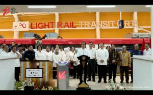 LRT Jabodebek Dinilai Mampu Urai Kemacatan di Bekasi, Ini Kata Jokowi