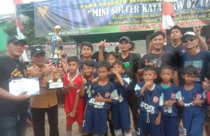 Sepak Bola Teluk Angsan, Tim Jamblang Raih Juara Kompetisi Sepakbola Tingkat SD