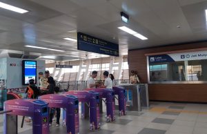 Begini Rasanya Sensasi Naik LRT Jabodebek