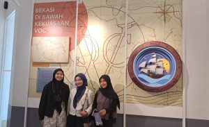 Menunggu Senja di Gedung Juang, Tempat Wisata Warga Tambun