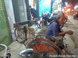 Mat Nur, Narik Becak Sejak Zaman Presiden Soeharto