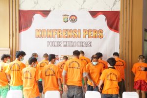 Kurun Agustus 2023, 12 Pelaku Begal Curanmor Diringkus Polres Metro Bekasi
