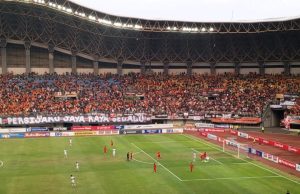 Hari Ini Persija Lawan Persib di Stadion Patriot, Ini Harga Tiketnya