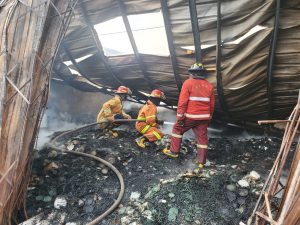 Gudang Obat Nyamuk di Jatibening Hangus Terbakar