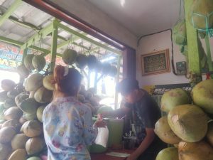 Rekomendasi Tempat Kelapa Ijo Harapan Jaya, Konon Bikin Awet Muda