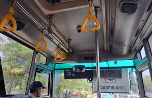 Naik Trans Patriot Berasa Naik Angkot, Pengap