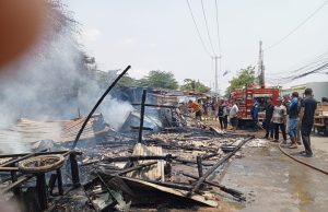 Warung Nasi Bebek hingga Bengkel Tambal Ban di Ujungharapan Hangus Dilalap di Jago Merah