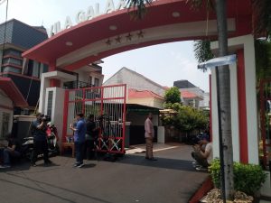 Rumah Ketua KPK Firi Bahuri Digeledah Polisi, Ini Kata Ketua RW Setempat
