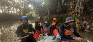 Tim SAR Susuri Kali Cikeas, Cari Pria Paruh Baya Diduga Terbawa Arus Saat Mancing Ikan