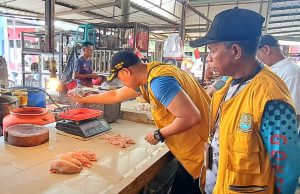 Antisipasi Kecurangan Timbangan, Pemkot Bekasi Sidak ke Pasar