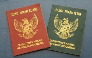 Isbat Nikah, Manin Terharu Dapat Buku Nikah Gratis