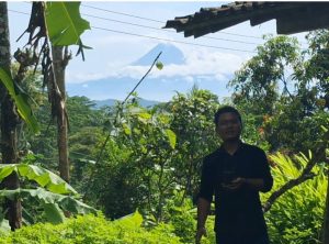 Dari Bekasi Menyapa Gunung Merapi di Bukit Menoreh