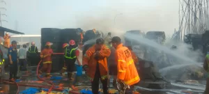 Kebakaran di Pabrik Penyimpanan Bahan Baku di Cikarang  