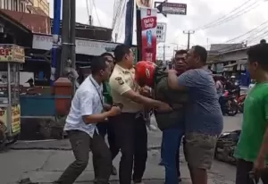 Ini Penuturan Warga Saat 2 Pelaku Curanmor Bersenpi Dikeroyok Massa di Perumnas 3