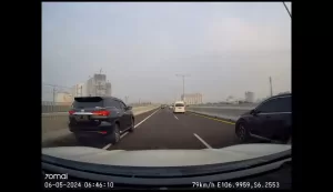 Insiden Kecelakaan Mobil Plat Polri dan Mitshubishi di KM 14 Tol Layang MBZ Berujung Damai