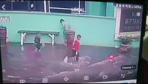 Tim SAR dan BPBD Kota Bekasi Cari Bocah 6 Tahun Terperosok Lubang Got di Jatibening