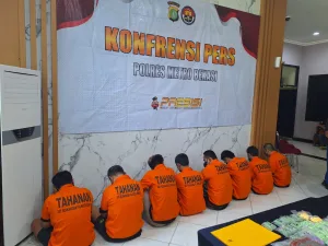 8 Pengedar Narkoba Jaringan Malaysia Dibekuk Polisi 
