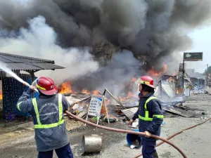 Ini Penyebab Kios Nasi Padang, Parabot hingga Tambal Ban di Desa Sukasari Hangus Terbakar