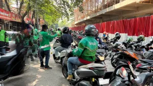 Driver Ojol dari Bekasi – Karawang Bakal Sambangi Patung Kuda Jakarta, Demo Tarif Jarak Tempuh
