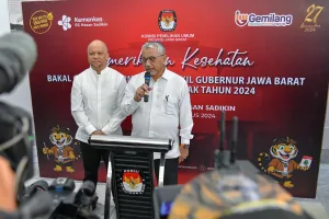 Pilgub Jabar 2024, Ahmad Syaikhu – Ilham Habibie Cek Kesehatan di RS Hasan Sadikin Bandung