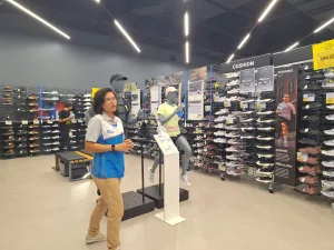 Kini Decathlon Indonesia Buka Outlet di AEON Mall Deltamas Cikarang 