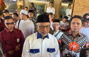 Ahmad Syaikhu Janji Optimalkan Potensi Desa Dorong Pertumbuhan Ekonomi