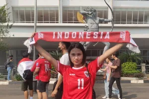 Mendadak Nobar Indonesia vs China Kualifikasi Pildun 2026, dari Warkop hingga Pos Ronda