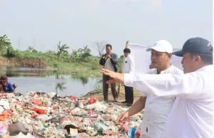 Pemerintah Kabupaten Bekasi Cari Oknum Pembuang Sampah di Desa Muarabakti