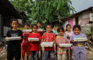 5.000 Paket Berkah Bergizi untuk Masyarakat Dhuafa di Bekasi