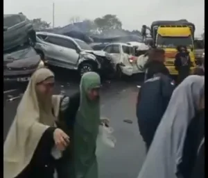 Ini Kronologi Kecelakaan Beruntun di KM 92 Ruas Tol Cipularang