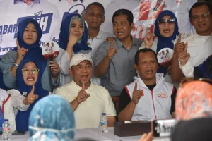 Heri Koswara-Sholihin Usung Program Satu Sarjana Untuk Setiap Keluarga di Kota Bekasi