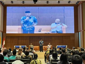 Syaikhu-Ilham Hadiri Seminar Keuskupan Bandung, Komitmen Majukan Pendidikan