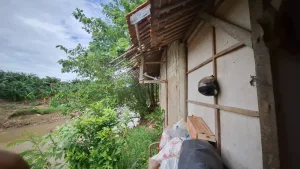 Longsor Bantaran Kali Bekasi, Beberapa Rumah Hilang Terbawa Arus