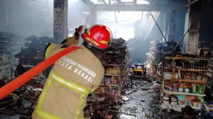 Kebakaran Indomaret di Jalan RA Kartini Kerugian Material 1,8 Miliar
