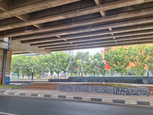 Buntut Vandalisme Taman Jalan Kalimalang, Camat Beksel Minta Satpol PP Rutin ‘Ronda’ 