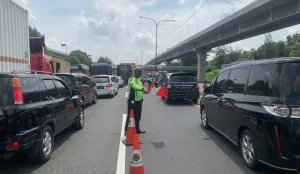 Libur Panjang, Jasamarga Terapkan Contraflow KM 47 – KM 65 Tol Cikampek